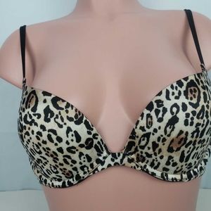 Victorias Secret Very Sexy Womens Push Up Bra Blac